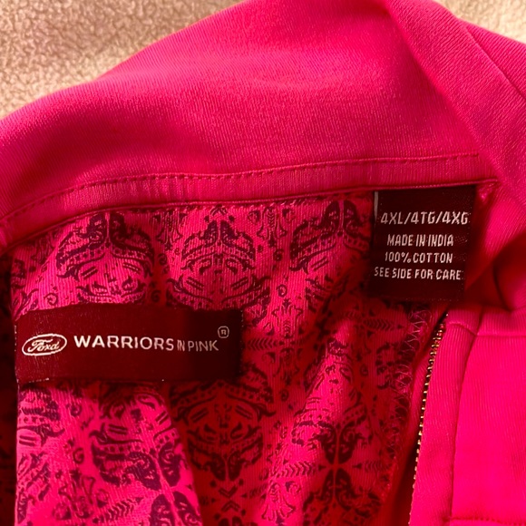 Ford Warriors in Pink Shirt - Picture 5 of 5